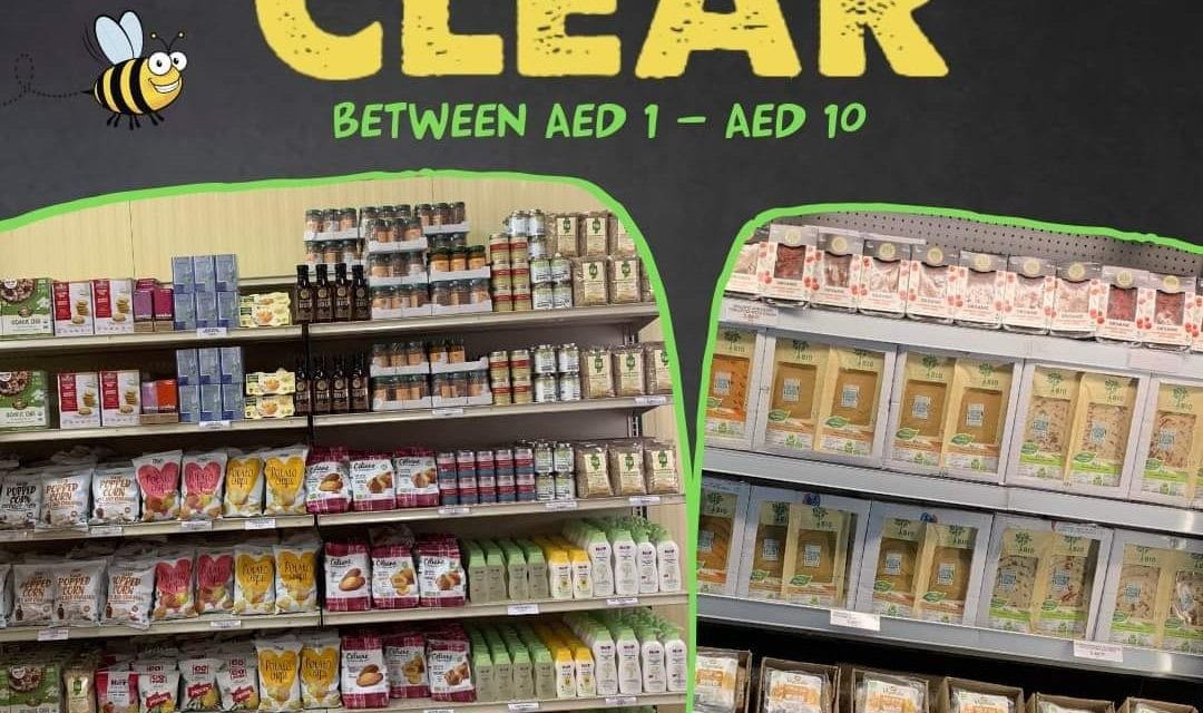 CLEARANCE ⁣at Organic Foods & Cafe !⁣⁣⁣