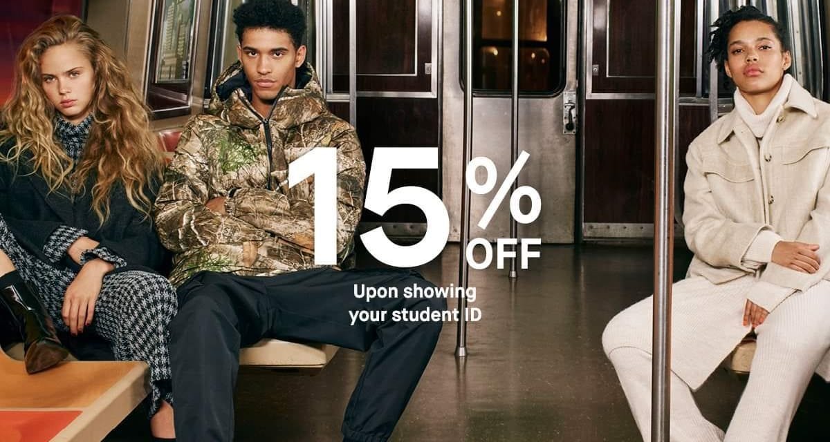 Enjoy 15% student discount at Pull&Bear.
