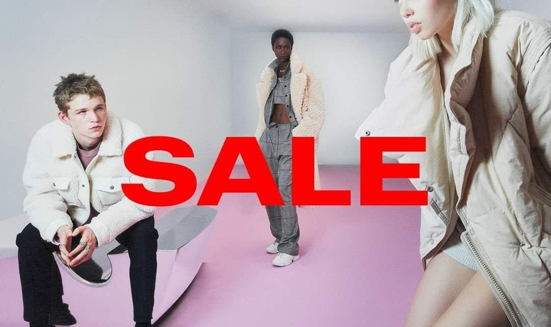 Pull&Bear sale. 25-70% discounts at stores now!