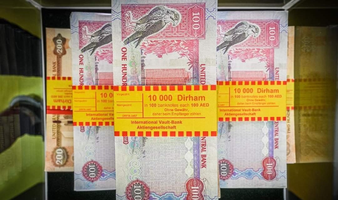 Would you like to take home AED 500,000? This DSF simply shop for AED 200 to grab your chance to win half a million dirhams and more exciting prizes.